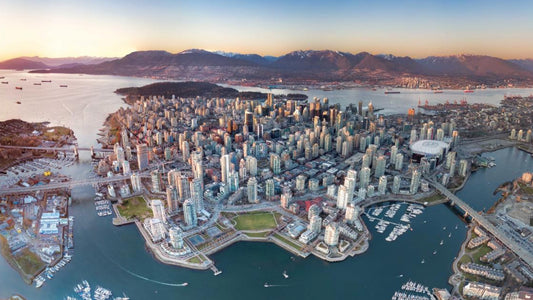 Travel Alone? Share Room and Find Travel Buddy in Vancouver